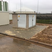 Trafostation vor Biogas- und PV-Anlage Trafostation vor Biogas- und PV-Anlage