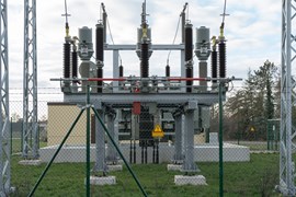 Leitungserdungstrenner im Umspannwerk Leitungserdungstrenner im Umspannwerk